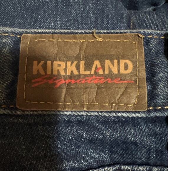 Kirkland Signature Denim Men 32x34 Straight Zip Fly Med Wash Pockets Blue Jeans - Picture 8 of 9